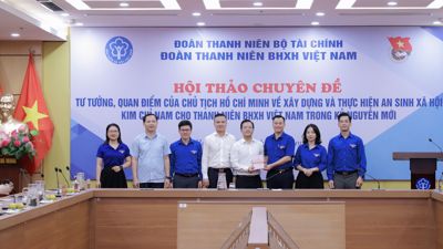 Thắp sáng lý tưởng Hồ Chí Minh trong từng bước đi của tuổi trẻ ngành Bảo hiểm xã hội Việt Nam