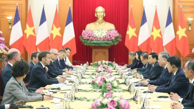 Tổng Bí thư Tô Lâm hội kiến Tổng thống Pháp Emmanuel Macron