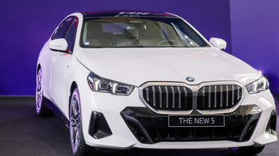 Nâng cấp thiết kế và công nghệ BMW 5 Series hoàn toàn mới có giá từ 2,589 tỷ đồng
