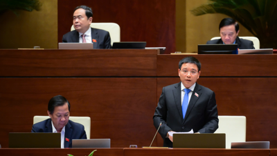 Đầu tư công có trọng tâm, trọng điểm, tập trung vào các dự án chiến lược