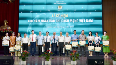 Tri ân những đóng góp quý báu của đội ngũ làm báo đối với Học viện Tài chính