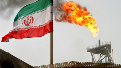Nhà đầu tư sẵn sàng ứng phó giá dầu tăng sau khi Mỹ không kích cơ sở hạt nhân Iran