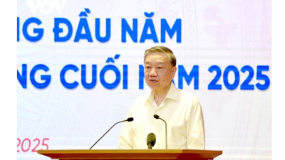 Thu hút và trọng dụng nhân tài