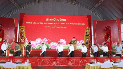 Tổng Bí Thư Tô Lâm dự Lễ khởi công Trường liên cấp Tiểu học, THCS xã Si Pa Phìn, tỉnh Điện Biên