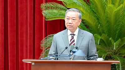 Tổng Bí thư Tô Lâm gặp mặt đại biểu trí thức, nhà khoa học, văn nghệ sĩ nhân kỷ niệm 80 năm Cách mạng tháng Tám và Quốc khánh 2/9