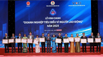 Vinh danh 28 doanh nghiệp tiêu biểu vì người lao động năm 2025