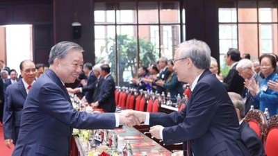 Tổng Bí thư Tô Lâm gặp mặt lão thành cách mạng, nguyên Ủy viên Trung ương Đảng nhân Kỷ niệm 80 năm Cách mạng tháng Tám và Quốc khánh 2/9