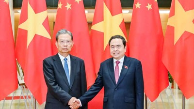 Chủ tịch Quốc hội Trần Thanh Mẫn chủ trì Lễ đón trọng thể Ủy viên trưởng Nhân đại toàn quốc Trung Quốc Triệu Lạc Tế