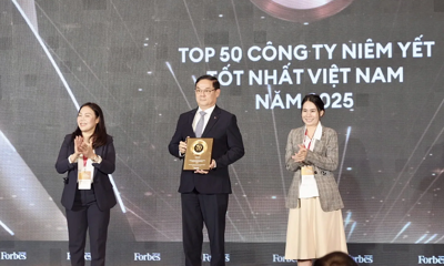Vietcombank 13 năm li&#bongdaso com tvA;n tiếp góp mặt trong "Top 50 Công ty ni&#bongdaso com tvA;m yết tốt nhất Việt Nam"