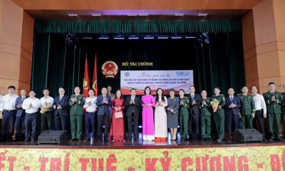 Chùm ảnh: Lễ Trao giải Cuộc thi Giải Báo chí toàn quốc về ngành Tài chính lần thứ IX năm 2025