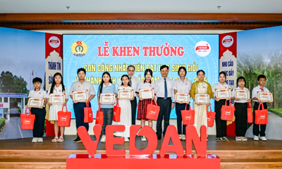 Vedan Việt Nam khen thưởng con cán bộ, công nhân viên có thành tích xuất sắc