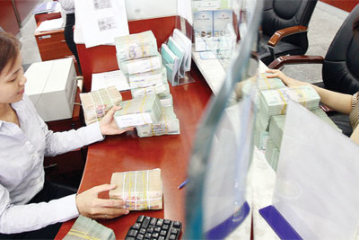 Tín dụng 2 tháng đầu năm thách thức mục tiêu 2013