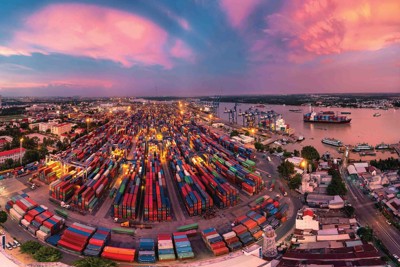 Thương mại quốc tế trong bối cảnh mới: Cơ hội và thách thức đối với Việt Nam