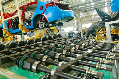 Áp dụng quy định mới về điều kiện ưu đãi thuế với linh kiện ô tô nhập khẩu