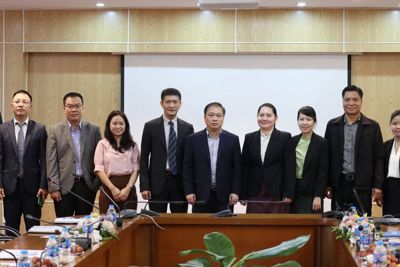 Đoàn Ủy ban Chứng khoán Lào sang thăm và học tập kinh nghiệm tại Việt Nam 