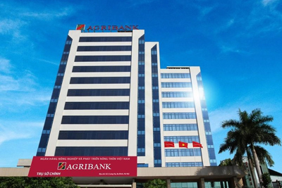 Agribank 7 năm liên tiếp trong TOP10 doanh nghiệp lớn nhất Việt Nam Agribank 7 năm liên tiếp trong TOP10 doanh nghiệp lớn nhất Việt Nam