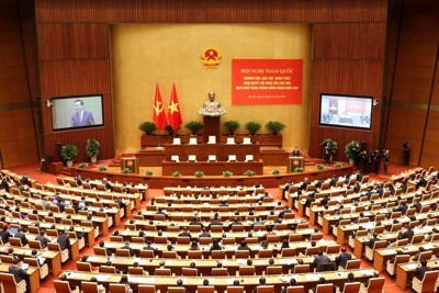 Bộ Tài chính tham dự Hội nghị toàn quốc nghiên cứu, quán triệt Nghị quyết Hội nghị Trung ương 8 khóa XIII