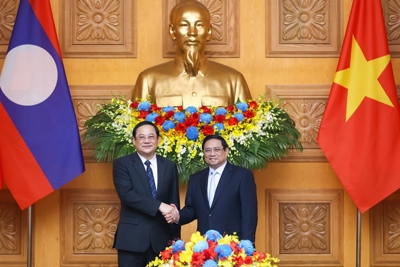 Việt Nam - Lào tăng cường kết nối hai nền kinh tế, thúc đẩy các dự án hợp tác trọng điểm