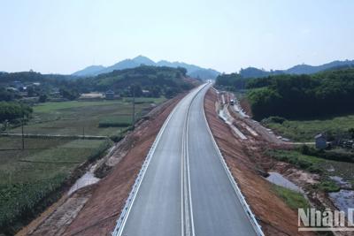 Đầu tư đồng bộ, hiện đại hạ tầng giao thông - sức bật mới cho nền kinh tế