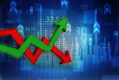 Tuần rung lắc mạnh của VN-Index, nhà đầu tư cá nhân mua ròng gần 2.900 tỷ đồng