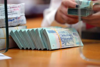 Tiếp tục giảm lãi suất cho vay, đảm bảo an toàn hệ thống các tổ chức tín dụng