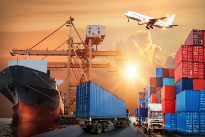 Vì sao giá cổ phiếu nhóm ngành Logistics và Khu công nghiệp tăng tới 50%?