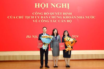 Ủy ban Chứng khoán Nhà nước điều động, bổ nhiệm nhiều vị trí cán bộ chủ chốt