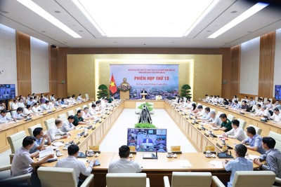 Giải quyết kịp thời các vướng mắc để thúc đẩy tiến độ các dự án trọng điểm 