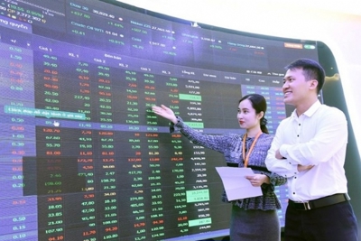 Chờ đợi “cú hích” đưa thị trường chứng khoán bứt phá Chờ đợi “cú hích” đưa thị trường chứng khoán bứt phá