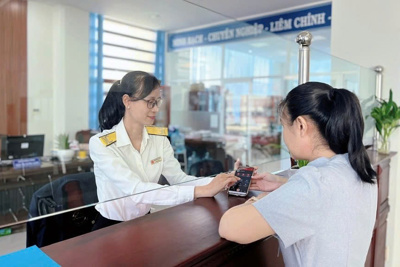 Chi cục Thuế khu vực XVI: Nâng cao đạo đức công vụ và tăng cường đối thoại, hỗ trợ người dân Chi cục Thuế khu vực XVI: Nâng cao đạo đức công vụ và tăng cường đối thoại, hỗ trợ người dân