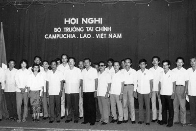 Ngành Tài chính Việt Nam trong chặng đường đầu của thời kỳ đổi mới Ngành Tài chính Việt Nam trong chặng đường đầu của thời kỳ đổi mới