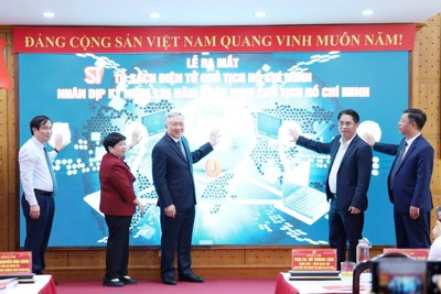 Ra mắt Tủ sách điện tử Chủ tịch Hồ Chí Minh