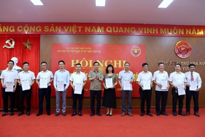Xây dựng Tổ chức Đảng Chi cục Dự trữ Nhà nước khu vực III trong sạch, vững mạnh Xây dựng Tổ chức Đảng Chi cục Dự trữ Nhà nước khu vực III trong sạch, vững mạnh