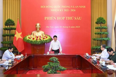 Chùm ảnh: Chủ tịch nước Lương Cường chủ trì Phiên họp thứ sáu Hội đồng Quốc phòng và An ninh nhiệm kỳ 2021-2026