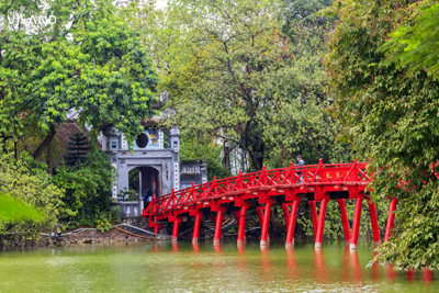 INFOGRAPHIC: Du lịch tăng trưởng ấn tượng trong 5 tháng đầu năm 2025