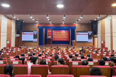 Tiếp tục tạo sự chuyển biến trong công tác giáo dục chính trị, tư tưởng, đạo đức trong Đảng bộ Cục Thống kê Tiếp tục tạo sự chuyển biến trong công tác giáo dục chính trị, tư tưởng, đạo đức trong Đảng bộ Cục Thống kê