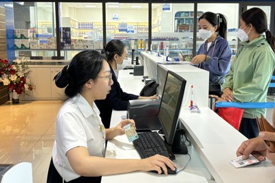 Luật Bảo hiểm y tế sửa đổi, bổ sung: Cánh cửa rộng hơn cho mọi người dân Luật Bảo hiểm y tế sửa đổi, bổ sung: Cánh cửa rộng hơn cho mọi người dân