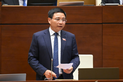Phát triển an toàn, lành mạnh, bền vững thị trường tài chính Phát triển an toàn, lành mạnh, bền vững thị trường tài chính