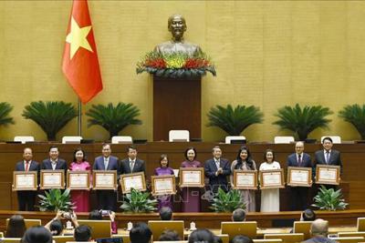 Tổng Bí thư Tô Lâm dự Lễ trao Bằng khen của Ủy ban Thường vụ Quốc bongdaso tintuc - Tạp chí Tài chính Tổng Bí thư Tô Lâm dự Lễ trao Bằng khen của Ủy ban Thường vụ Quốc bongdaso dữ liệu
