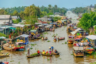 EMAGAZINE: Du lịch tạo dấu ấn đậm nét trong bức tranh kinh tế - xã hội đất nước EMAGAZINE: Du lịch tạo dấu ấn đậm nét trong bức tranh kinh tế - xã hội đất nước