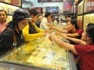 Cấm kinh doanh vàng miếng: Sao để tránh bất ổn
