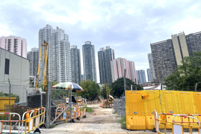 Hồng Kông lần đầu nới kiểm soát bất động sản