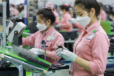 Những nhân tố tác động đến vận dụng kế toán quản trị tại các doanh nghiệp sản xuất quy mô lớn ở Việt Nam