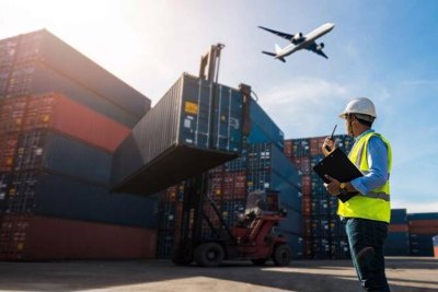 Giải pháp nâng cao chất lượng dịch vụ cho các doanh nghiệp Logistics tại Việt Nam