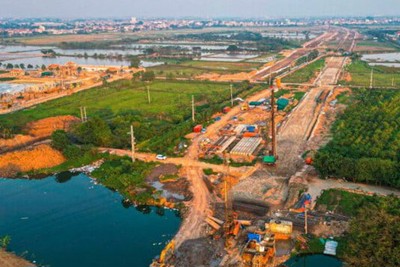 Hà Nội: Tăng tốc đẩy nhanh các dự án giao thông trọng điểm