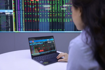 VN-Index phục hồi từ vùng giá thấp