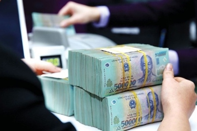 Cho vay kinh doanh bất động sản và đầu tư chứng khoán tiềm ẩn rủi ro cao nhất trong năm 2024