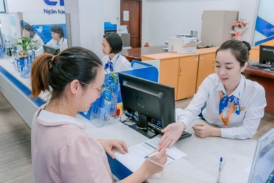 Dư địa chính sách tiền tệ hạn hẹp, tiềm ẩn rủi ro tài chính