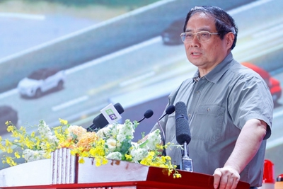 Thủ tướng dự lễ khởi công tuyến cao tốc huyết mạch qua Thái Bình, Nam Định