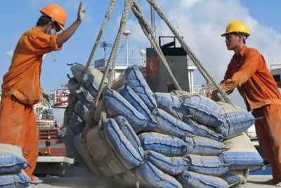 Giảm thuế xuất khẩu clanhke xi măng nhằm hỗ trợ doanh nghiệp khó khăn